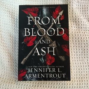 From blood and ash Jennifer l amrentrout